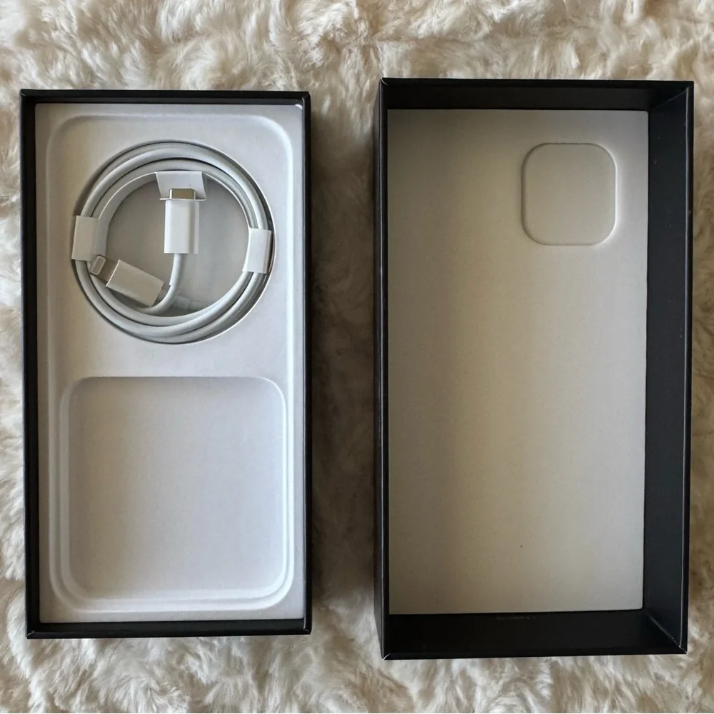 📦Apple iPhone 12 Pro Box +Accessories Pacific Blue📦(original cord Inc!) 128GB